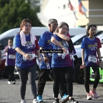 Runner Photo 8013900