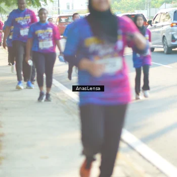 Runner Photo 8013912
