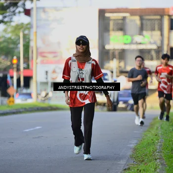 Runner Photo 8014010