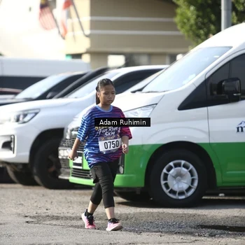 Runner Photo 8014017