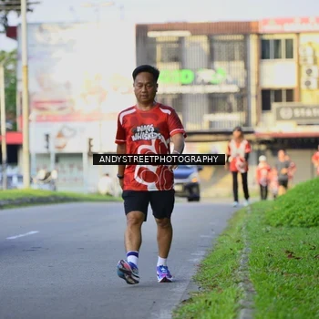 Runner Photo 8014024