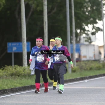 Runner Photo 8014049