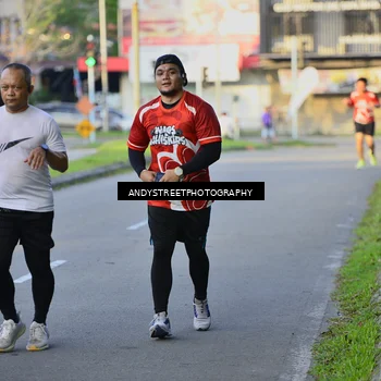 Runner Photo 8014084