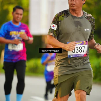 Runner Photo 8014085