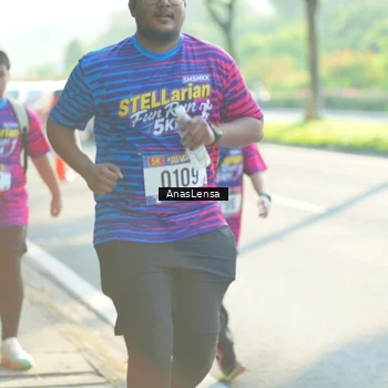 Runner Photo 8014099