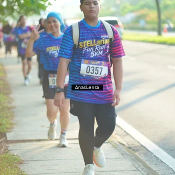 Runner Photo 8014108