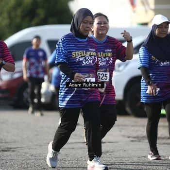 Runner Photo 8014121