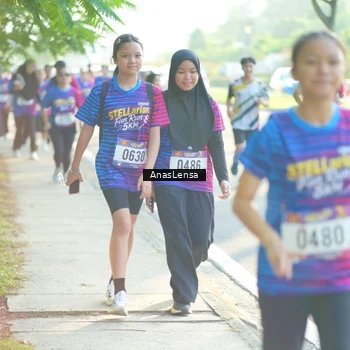 Runner Photo 8014263