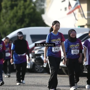 Runner Photo 8014303