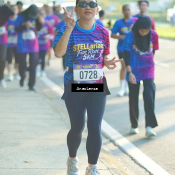 Runner Photo 8014340