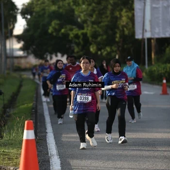 Runner Photo 8014417
