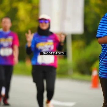 Runner Photo 8014442