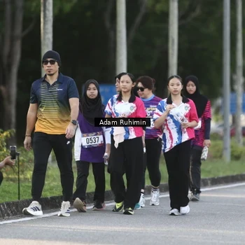 Runner Photo 8014450