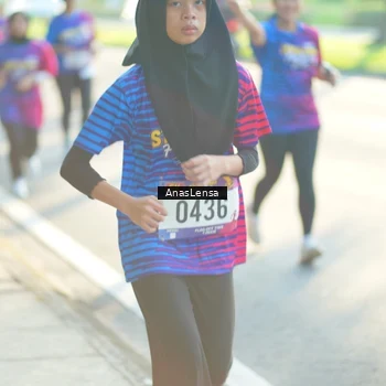 Runner Photo 8014543