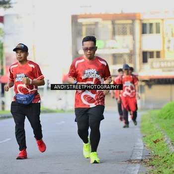 Runner Photo 8014545