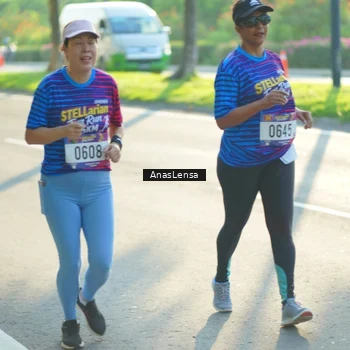 Runner Photo 8014577