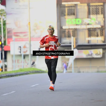 Runner Photo 8014604