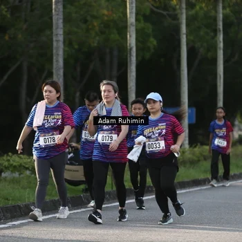 Runner Photo 8014635
