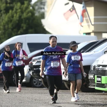 Runner Photo 8014652