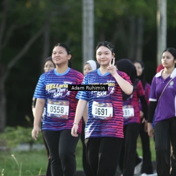 Runner Photo 8014655