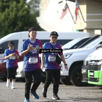 Runner Photo 8014684