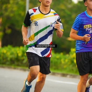 Runner Photo 8014691