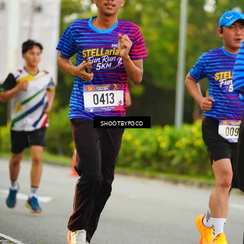Runner Photo 8014694