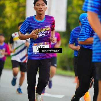 Runner Photo 8014699