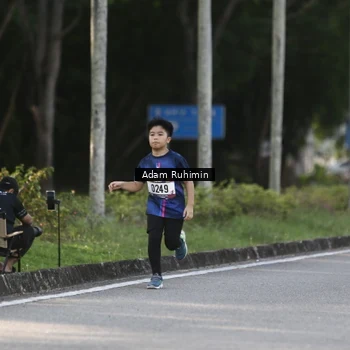 Runner Photo 8014725