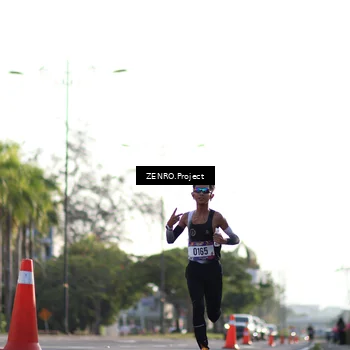 Runner Photo 8014737