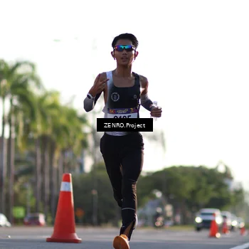Runner Photo 8014753