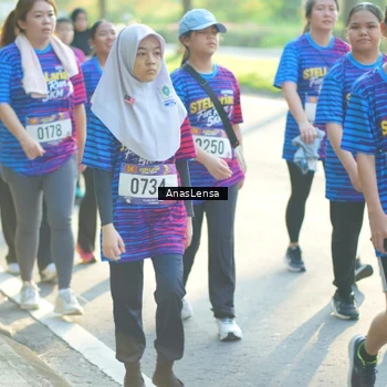 Runner Photo 8014759