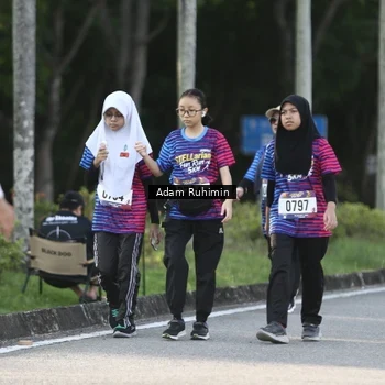 Runner Photo 8014773
