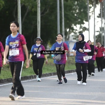 Runner Photo 8014800
