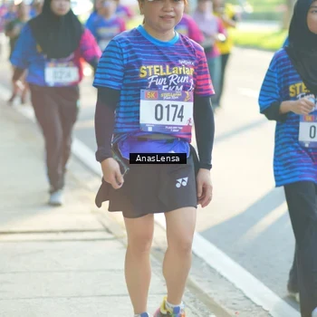 Runner Photo 8014803