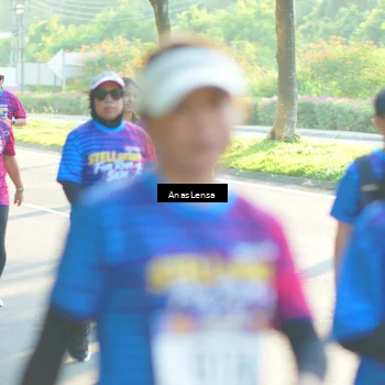 Runner Photo 8014849