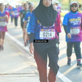 Runner Photo 8014860