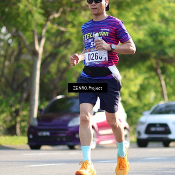 Runner Photo 8014871