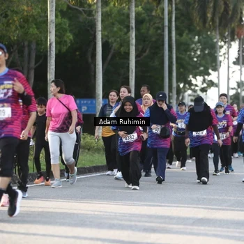 Runner Photo 8014892