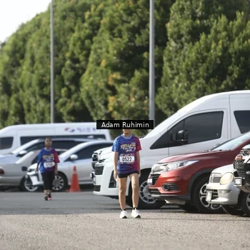 Runner Photo 8014980
