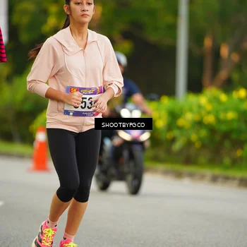 Runner Photo 8015004