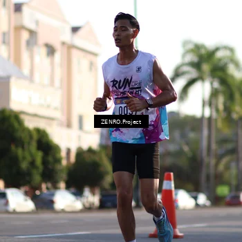 Runner Photo 8015005