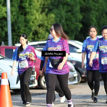 Runner Photo 8015006