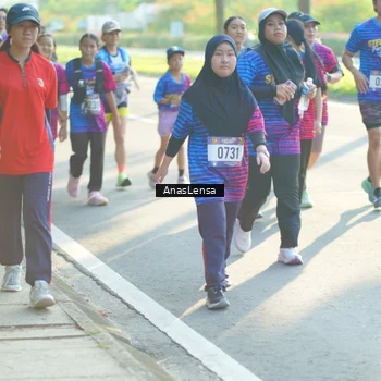 Runner Photo 8015014