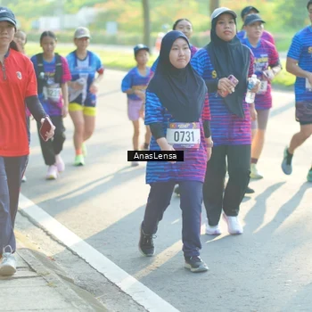 Runner Photo 8015016