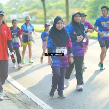 Runner Photo 8015020