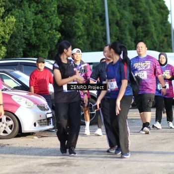 Runner Photo 8015034