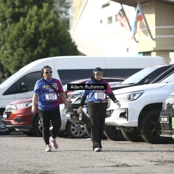 Runner Photo 8015057