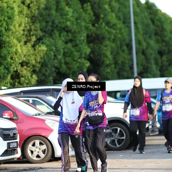 Runner Photo 8015058
