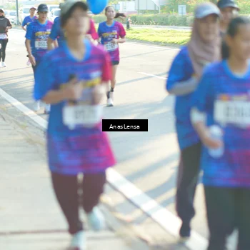 Runner Photo 8015070